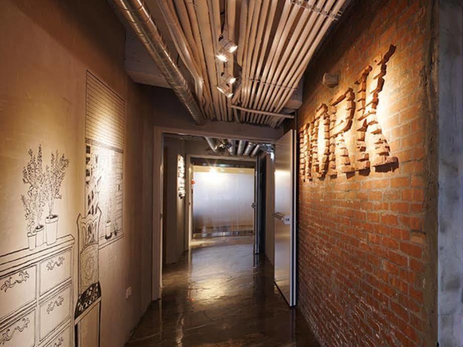 Work Tpe Hostel Taipei